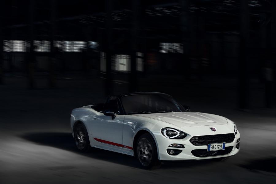  Fiat 124 Spider S-Design (348) 2018 года  (фото 9 из 33)